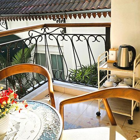Surokarsan 9 House Yogyakarta 호텔 외부 사진