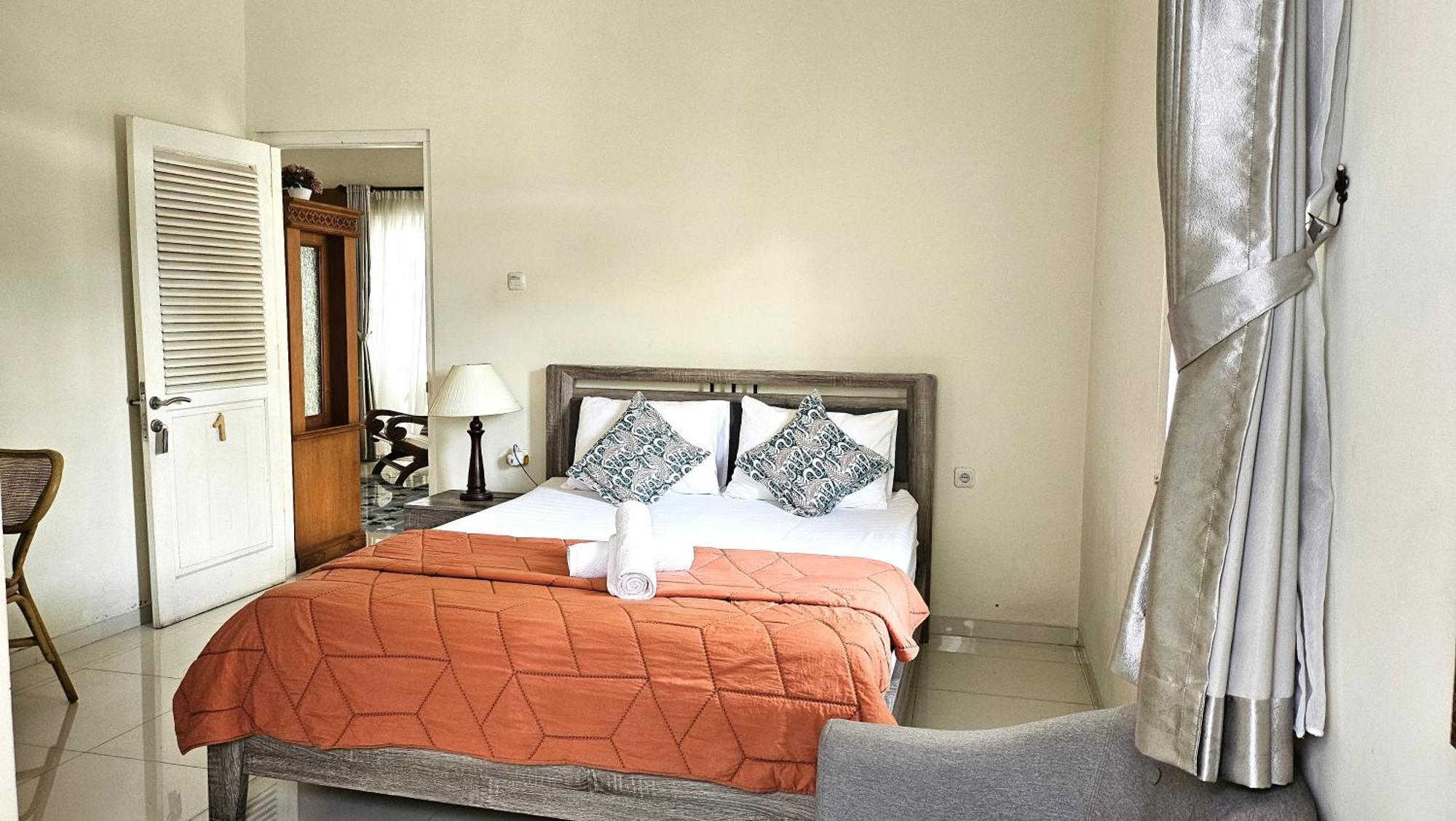Surokarsan 9 House Yogyakarta 호텔 외부 사진